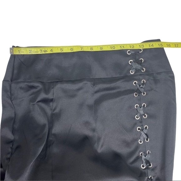 Black Ruffled Lace-Up Maxi Skirt. Juniors size L - Picture 4 of 6